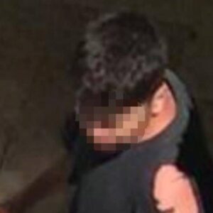 sitede kargocu kavgasi yere yatirip dovdu 49jHjJzp