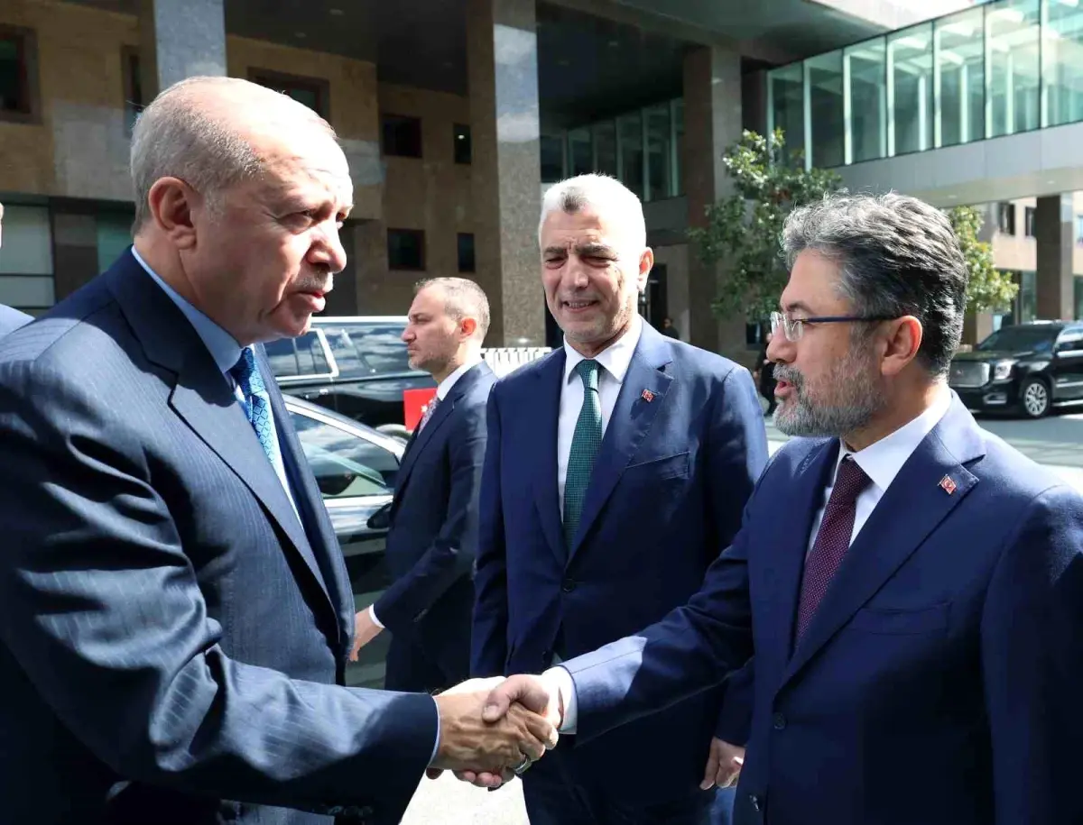 cumhurbaskani erdogan kooperatiflerimize toplam 3 milyar liralik kredi imkani sunacagiz CCkORuOP