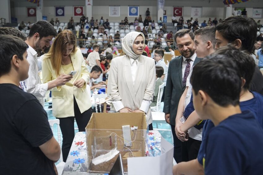 DENEYAP Proje Şenliği 15 Bin Öğrenciyle Gerçekleşti