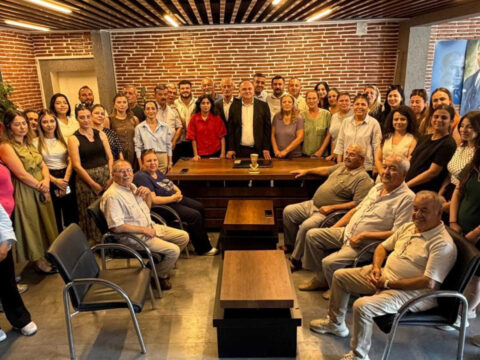 Chp ceyhanda toplu istifa 46 yonetici yeni partiye katiliyor GIx6GXEn