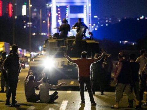 Siyasilerden 15 temmuz mesajlari kahramanlik destani yazildi Ky8fEDG6